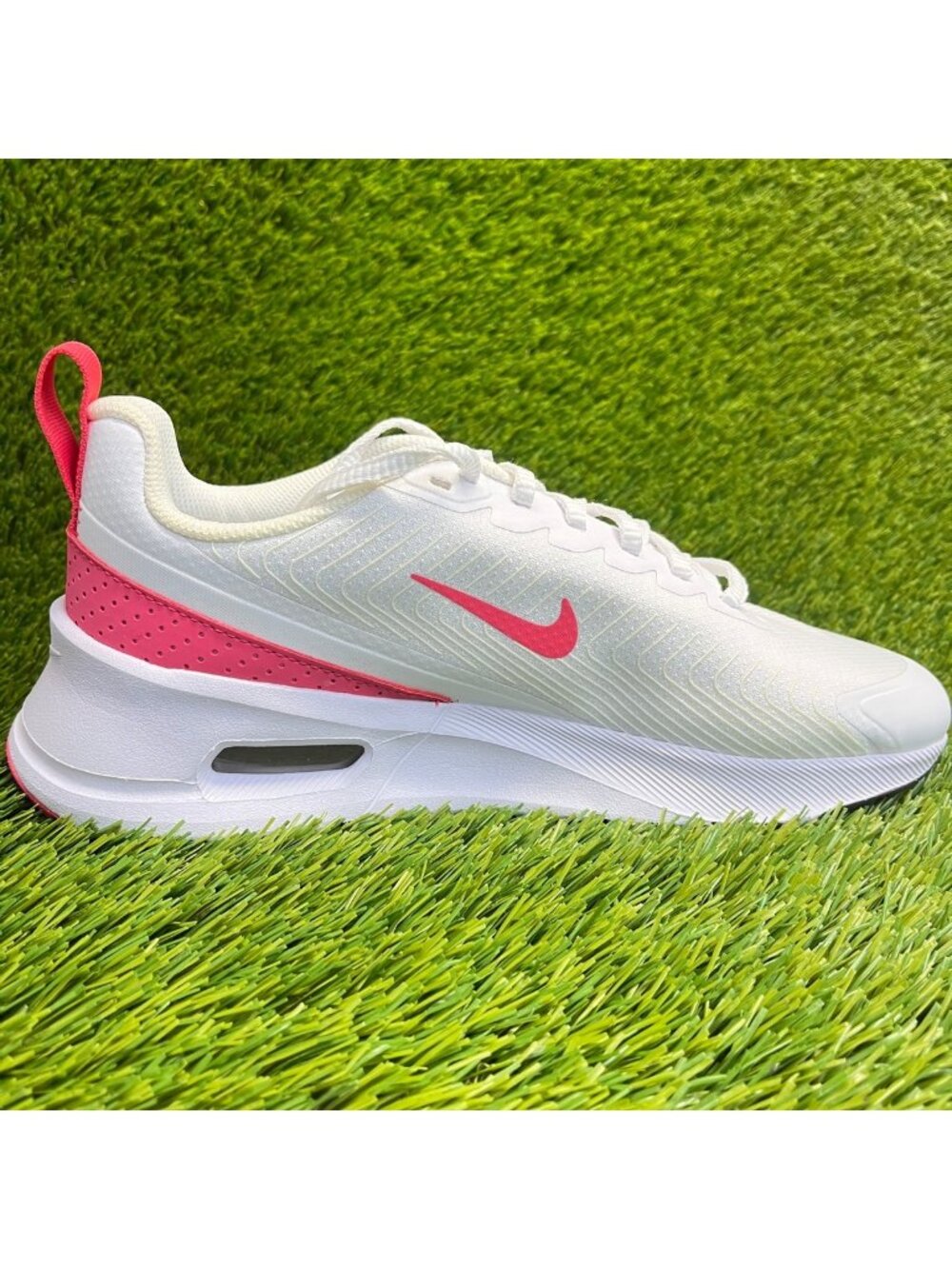 Nike Air Max Nuaxis Womens Size 9.5 White Pink Athletic Running Shoes Sneakers - Picture 4 of 11